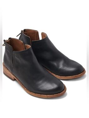 New! Beek Falcon Black Leather Ankle Boot Sz 8.5